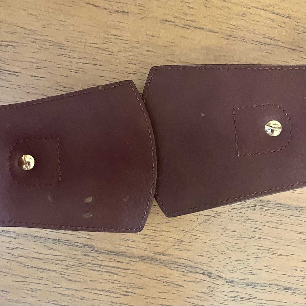 Salvatore Ferragamo Brown Leather Waist Belt with Gold Double Gancini Buckle - Picture 4 of 9